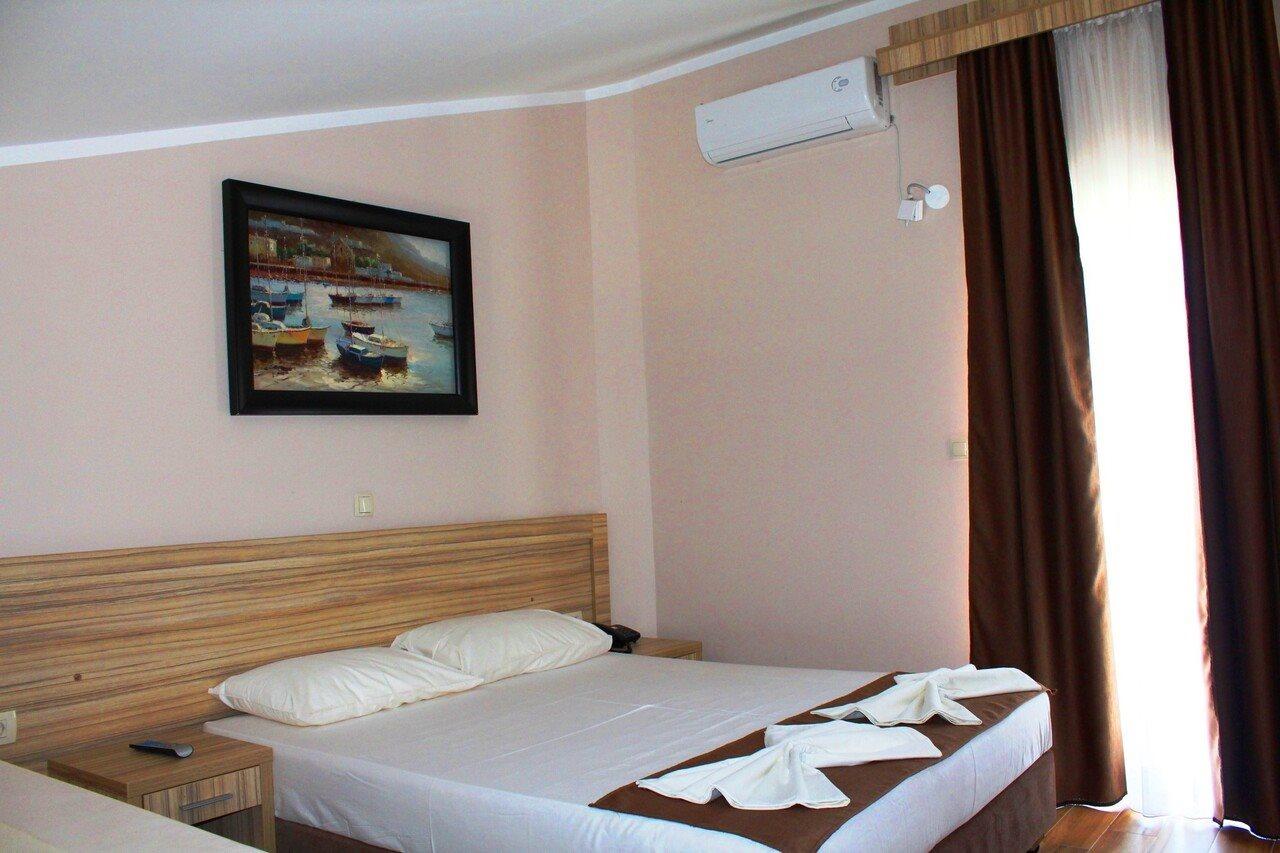 Vile Oliva Hotel & Resort Petrovac Ngoại thất bức ảnh